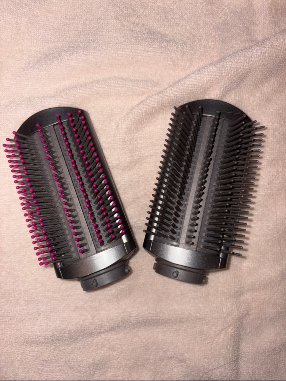 Dyson Detachable Brush Heads in Black with Pink Tips